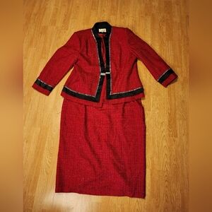 Red sequin dress with black trim and beaded 2 Pc Skirt Suit 20W GUC